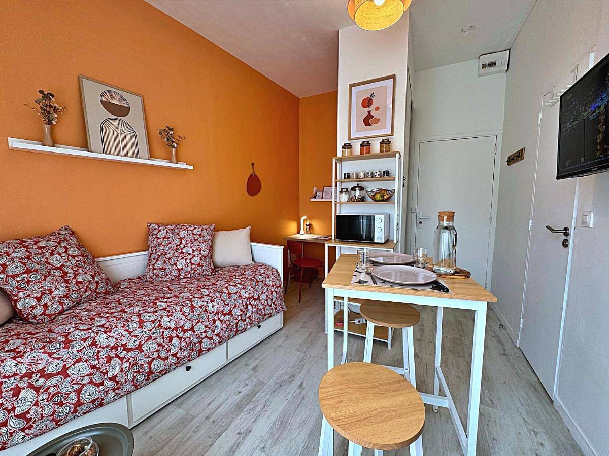 Appartement entier, Le Petit Cosy - studio proche centre Compiègne in Margny-lès-Compiègne, Oise