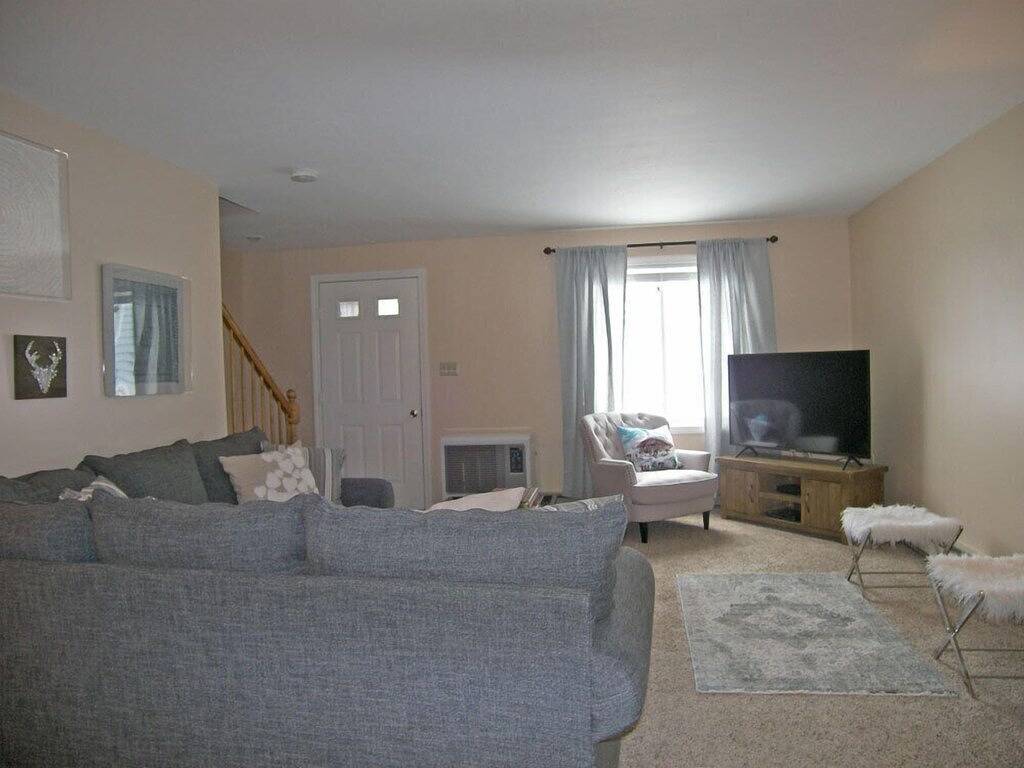 A0205- Verwaltet von Loon Reservation Service - Nh Mahlzeiten & Zimmer-Lizenz # 056365 in Woodstock (NH), Franconia Notch