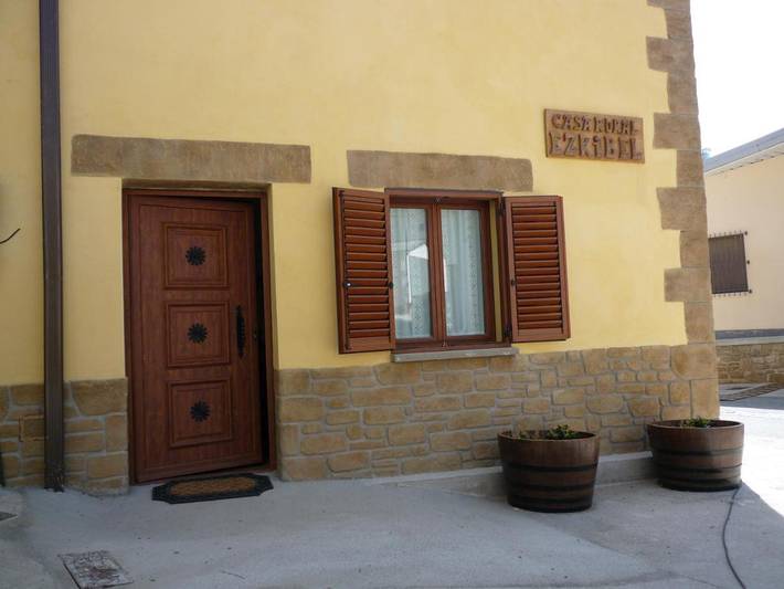 Casa de vacaciones para 10 personas, con balcón y vistas, Familias con niños en Cuenca de Pamplona - 4