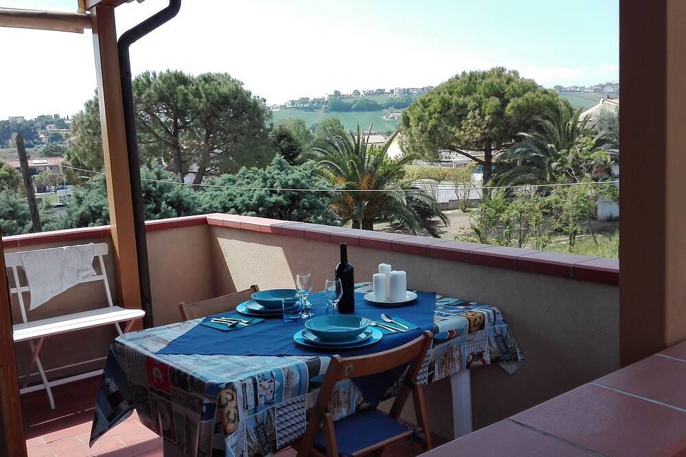 Offre de vacances septembre: 150 mt. de la mer, parking privé in Marcelli, Riviera del Conero