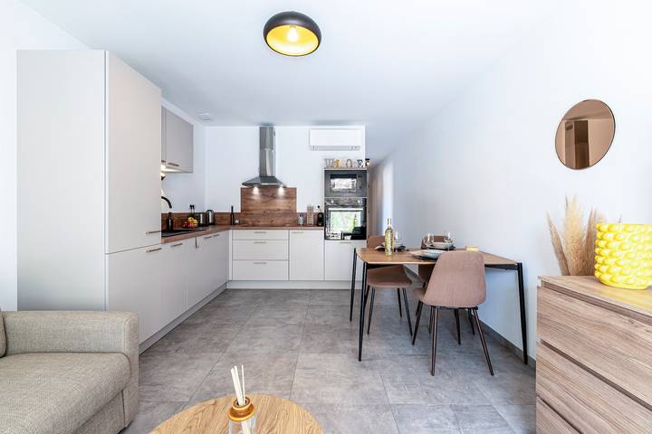 Gîte pour 4 personnes, avec terrasse à Pietrosella - 3