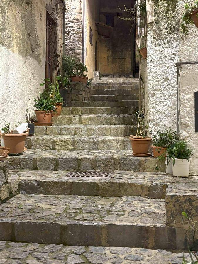 Gîte pour 6 personnes, avec vue à Scalea - 3