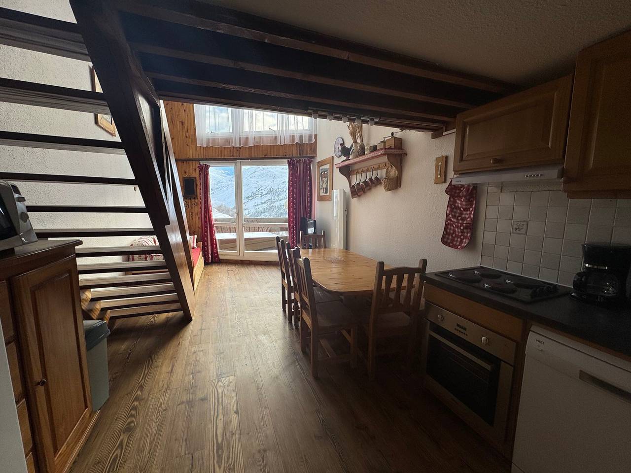 Appartement entier, Duplex mezzanine 8 personnes aux Ménuires, Pratique et Confort in Les Menuires, Saint-Martin-de-Belleville
