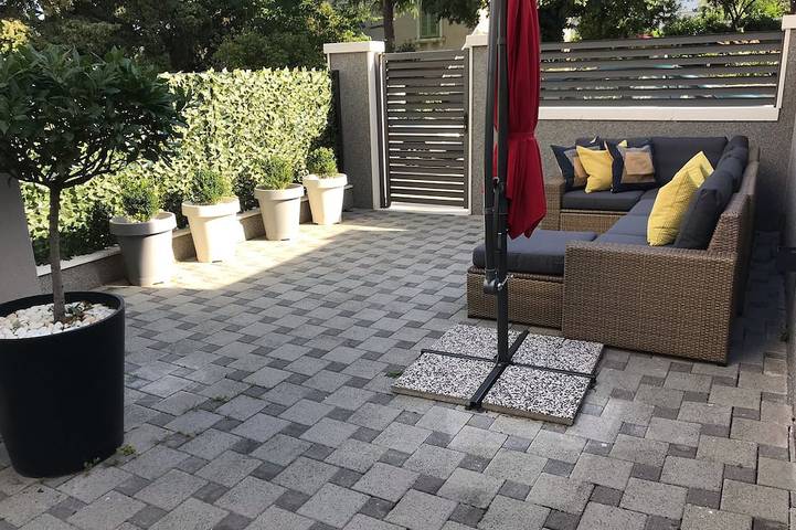 Holiday Home Aspalathos, 2 Bdr Apt, Close To All Tourist Attractions in Bačvice, Split