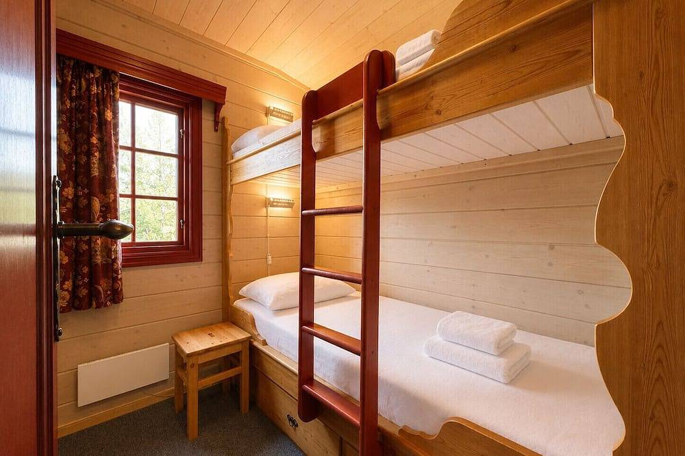 Tvilsombu, cosy cabin close to ski slopes in Geilo, Hol