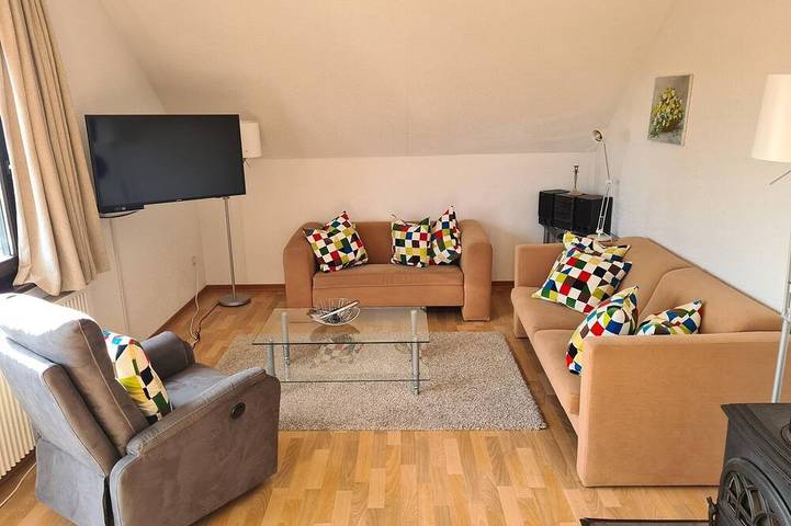 Ferienhaus für 10 Personen, mit Garten in Frankenau