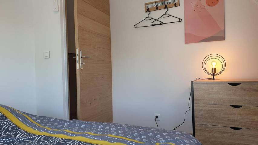 Location de vacances pour 6 personnes, avec vue ainsi que jardin et terrasse à Vayrac - 4