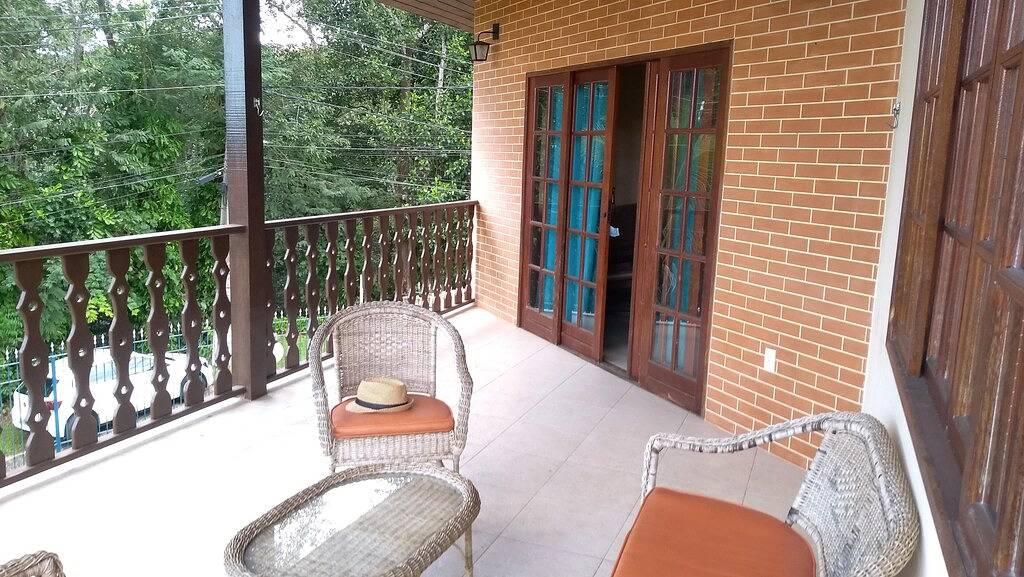 Superhouse in gated community in Guapimirim, Rio de Janeiro (Bundesstaat)
