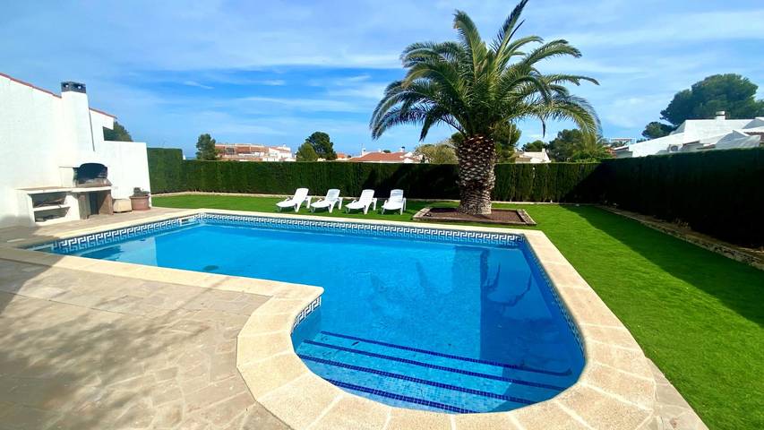 Casa rural para 8 personas, con terraza además de vistas y jardín, Se admiten mascotas en Provincia de Tarragona - 2