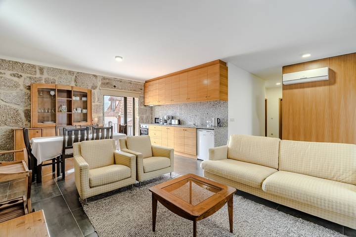 Location de vacances pour 6 personnes, avec balcon dans Amares