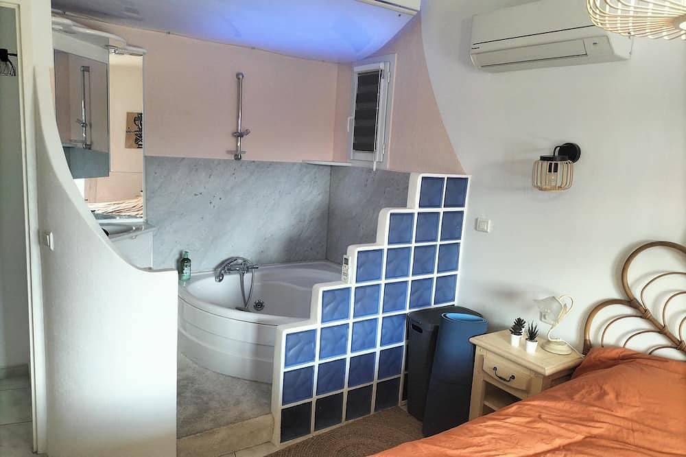 Family villa with pool to enjoy the peace and quiet of the mountains in Arboussols, Región de Prades (Francia)