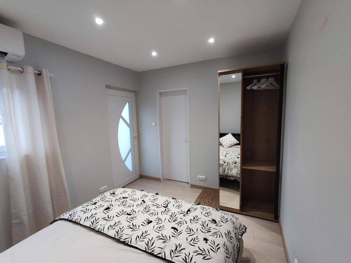 Appartement entier, Appartement 35m2 in Dompierre-les-Ormes, Région de Mâcon