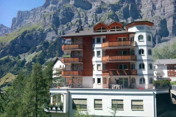 Gîte pour 4 personnes, avec Balcon dans Thermes Du Grand Hotel Regina - 4
