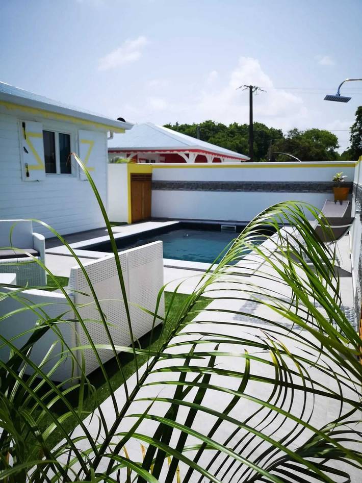 Chalet para 6 personas, con terraza y piscina en Guadalupe