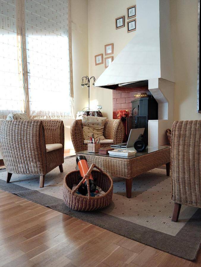 Casa rural para 12 personas, con vistas y jardín, Se admiten mascotas en Provincia de Cuenca - 2