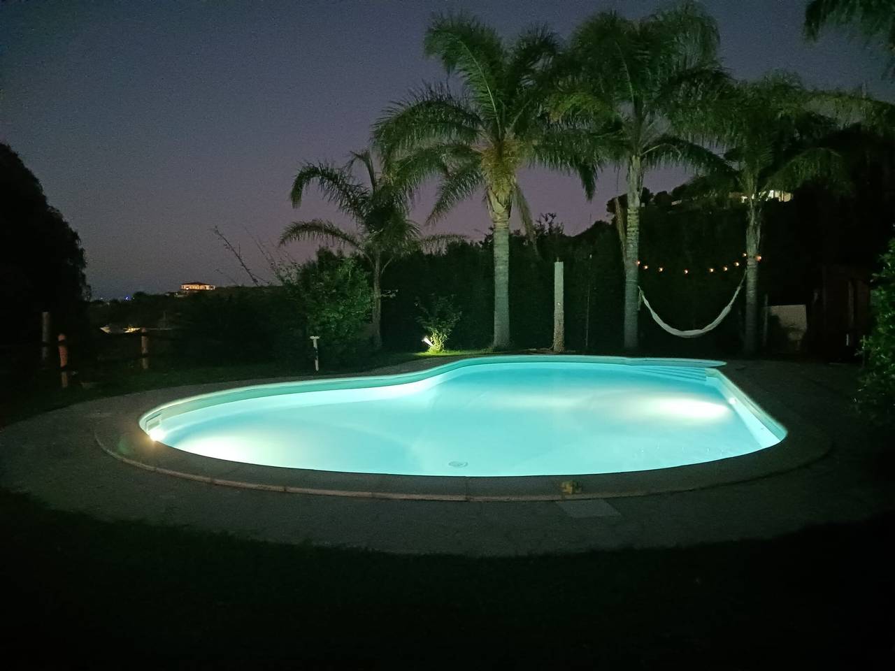 Villa Incanto con piscina privada y vistas al mar in Zambrone, Provincia de Vibo Valentia