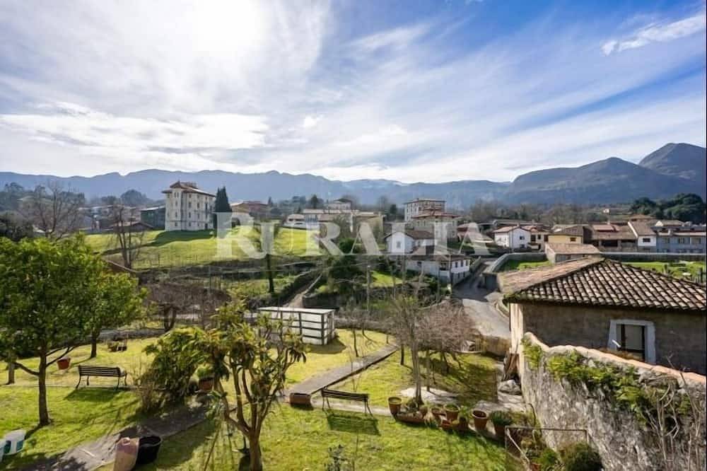 El Cotero Lines country house in Porrúa (Llanes), Northern Spain | 4 guests in Porrúa, Llanes