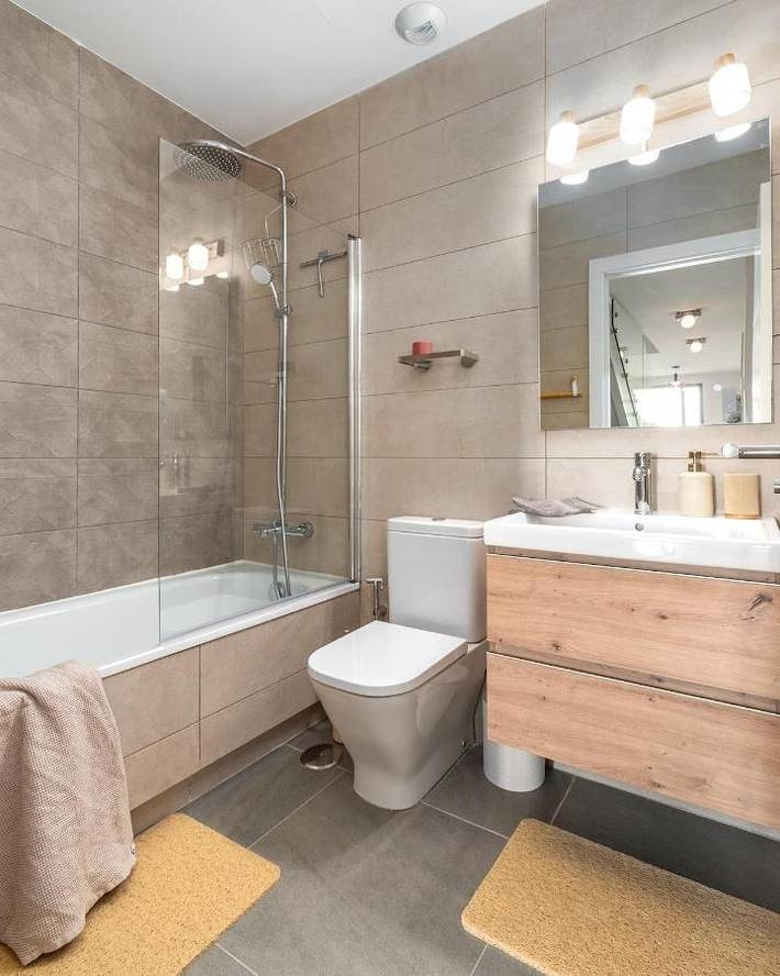 Villa pour 6 personnes, avec jardin et balcon ainsi que vue et piscine à Madrid - 3