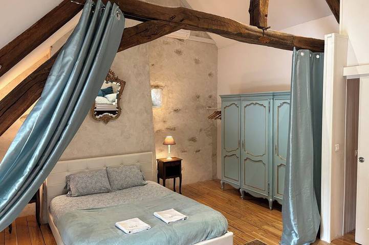 Gîte pour 8 personnes, avec Balcon et Jardin