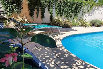 Gîte pour 2 personnes, avec terrasse à Comps
