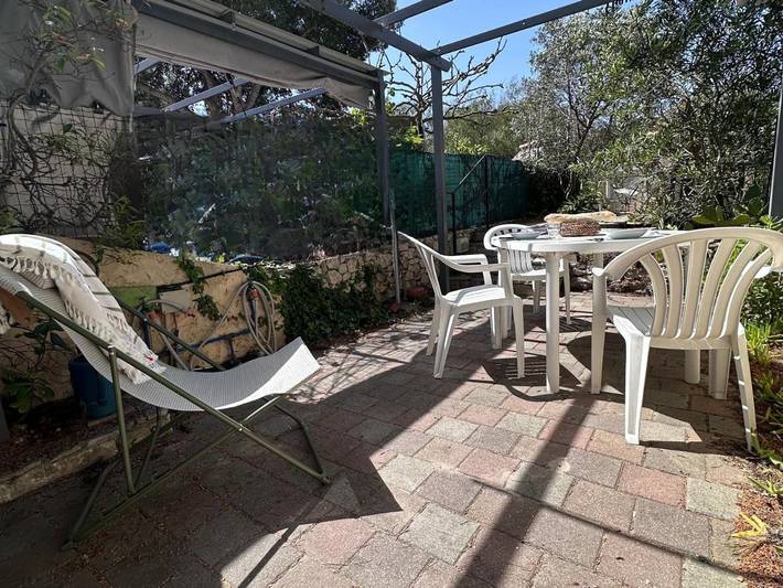 Gîte pour 5 personnes, avec jardin dans Couronne Vieille - 3