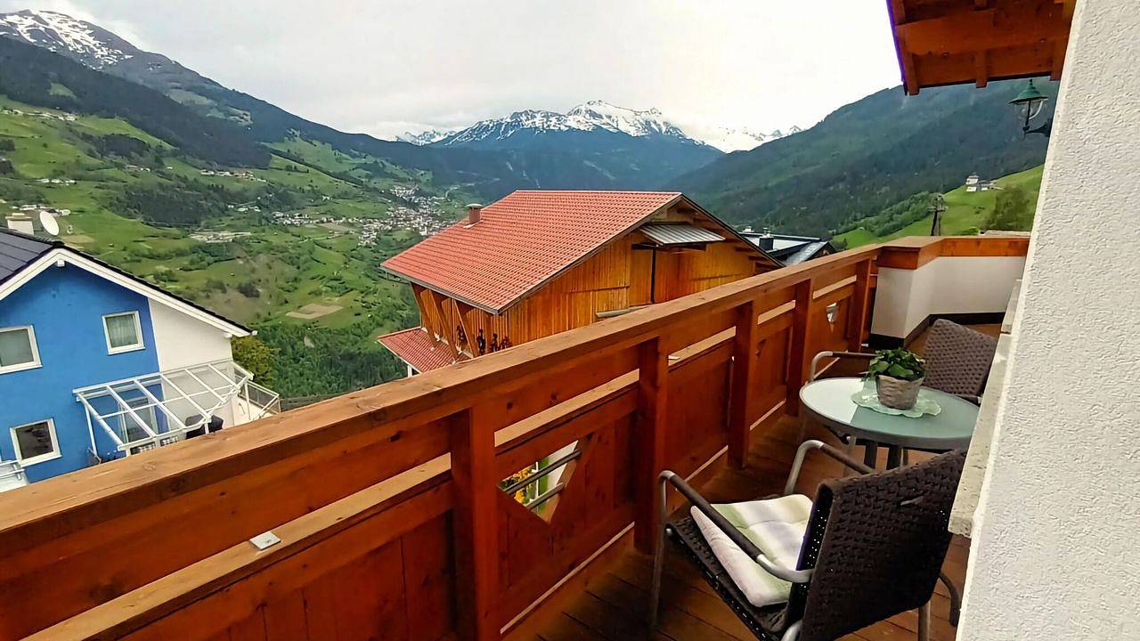 Ganze Ferienwohnung, Ferienwohnung für 4 Personen (50 m²) in Hochgallmig in Fließ, Tiroler Oberland