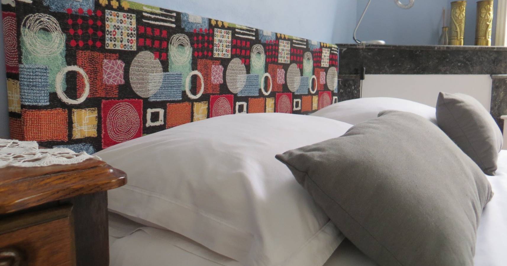 Chambres d'hôtes Thouars centre-ville - Chambre Bleue in Thouars, Deux-Sèvres