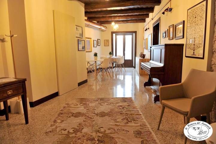 Casa vacanza per 2 persone, con Balcone e Vista lago nonché Panorama a Viggiano