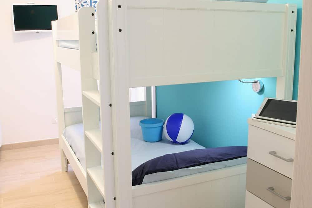 Ganze Wohnung, Nagelneu für 6 Personen 300 Meter vom Meer entfernt mit \"Familienzimmer\" in San Benedetto del Tronto, Riviera delle Palme