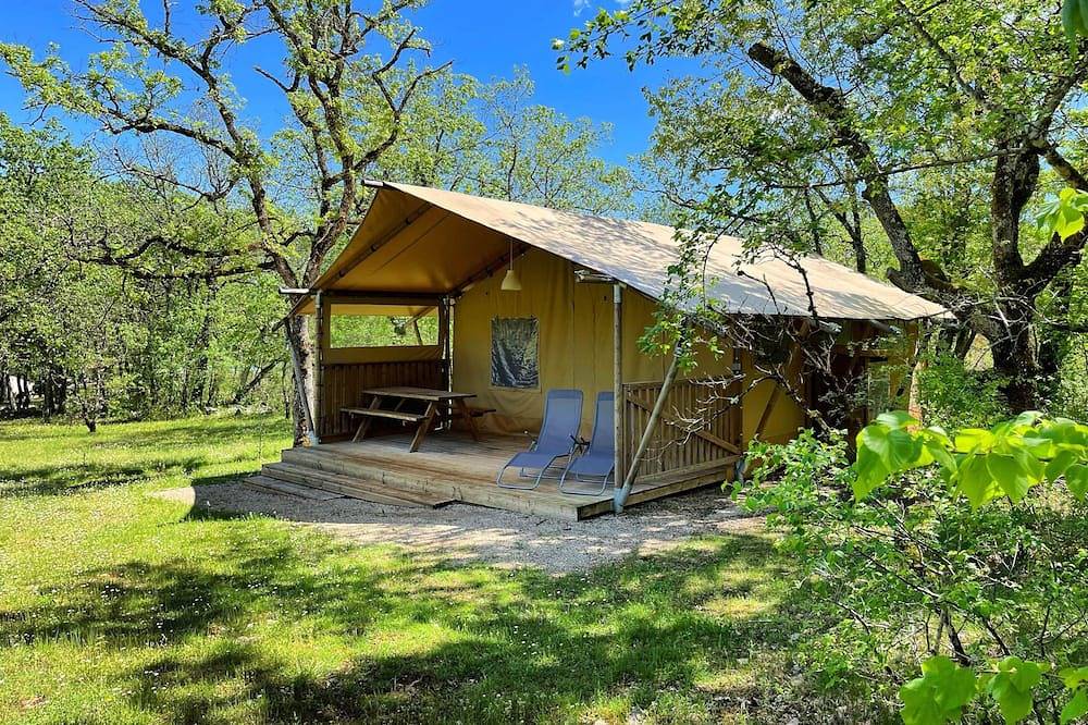Luxury Lodge - Lodges du Bois Dodo in Septfonds, Quercy
