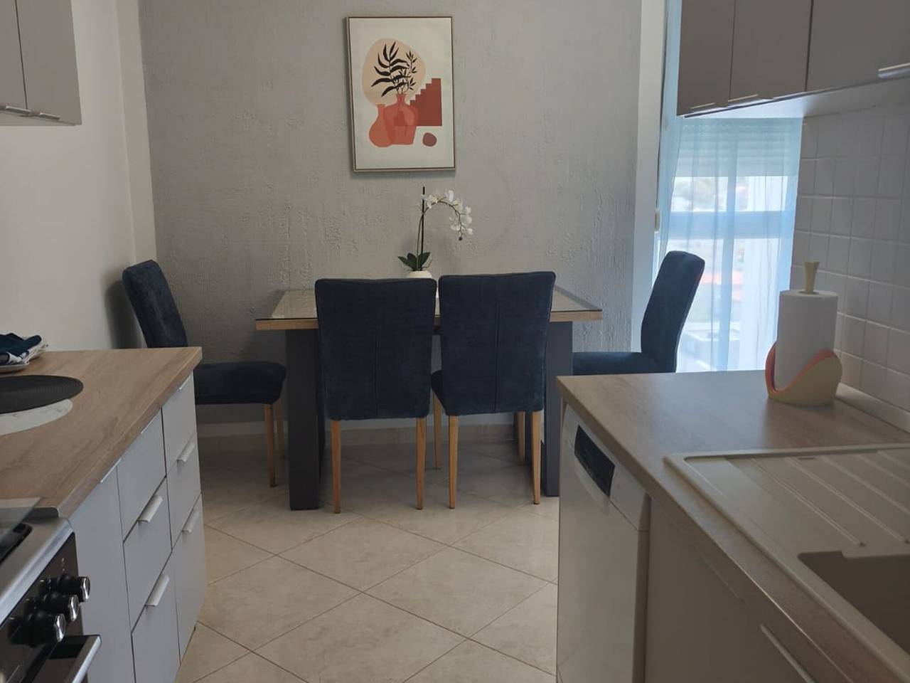 Appartamento intero, Apartment Alba - Three Bedroom Apartment with Loggia in Spalato, Regione spalatino-dalmata