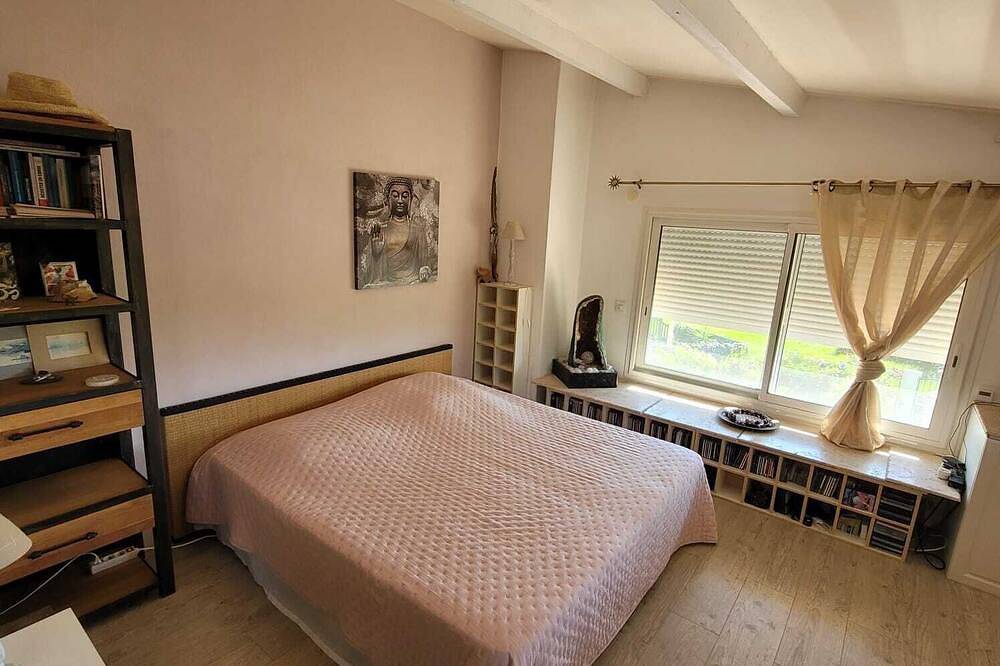 Meerblick, 70 m vom Strand entfernt, schönes Haus von 180m2, mit großem Garten in Poggio-Mezzana, Corte und Umgebung