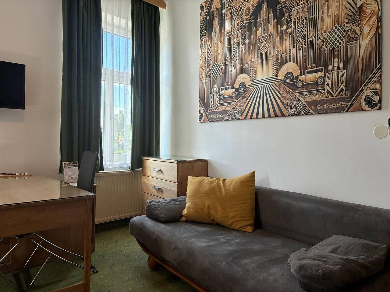 Ganze Ferienwohnung, Mariazellerhof Room 107 in St. Pölten, Mostviertel Region