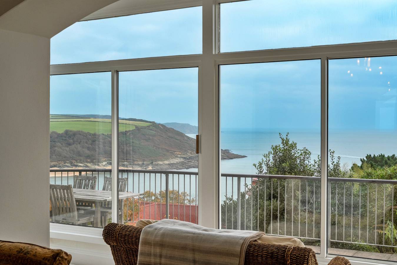 Entire apartment, Furzehill in Salcombe, Devon