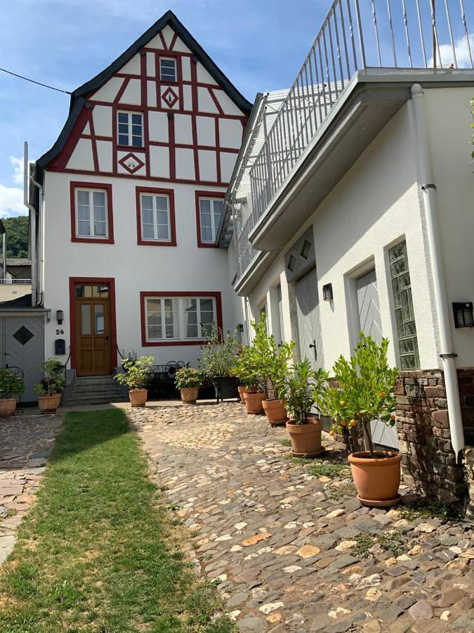 Ferienhaus für 6 Personen, mit Terrasse und Sauna sowie Ausblick in Bremm - 2