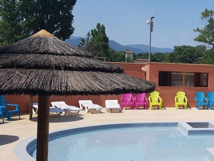 Camping De La Vallée - Mobilheim 2 personen - Astria 16m² klimatisiert - Überdachte Terrasse 10m² in Saint-Jean-Pla-de-Corts, Mittelmeerküste (Frankreich)