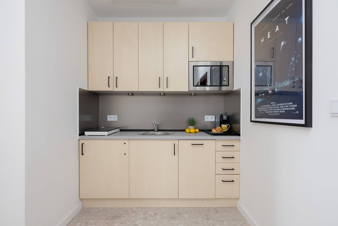 Ganze Wohnung, Family Apartment with Desk | Close to the Old Town in Warschau Stadtmitte, Warschau
