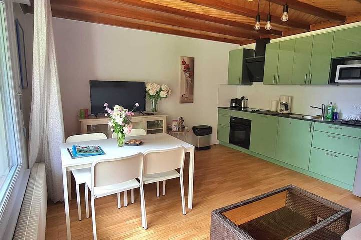 Appartement de vacances pour 4 personnes, avec balcon et jardin à Annecy-le-Vieux
