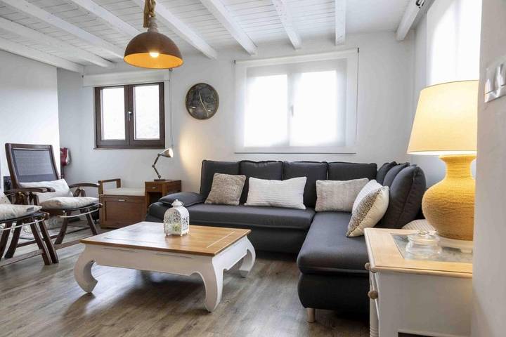 Casa rural para 5 personas, con vistas y terraza, Se admiten mascotas en Parque Natural de Las Ubiñas-La Mesa - 3