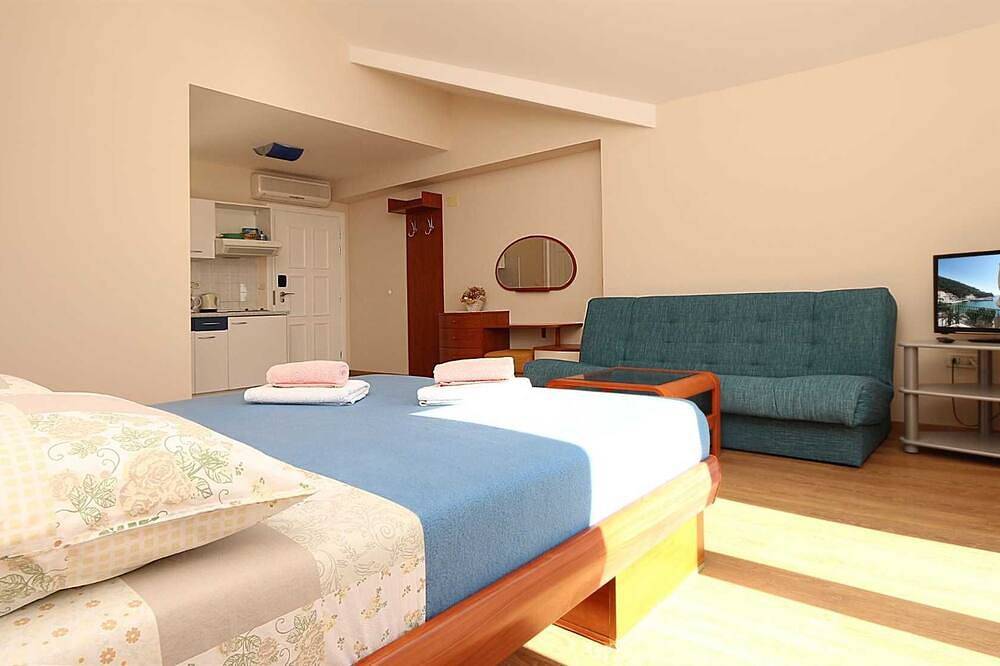 Ganze Wohnung, Wohnung 35 in Drvenik, Makarska Riviera