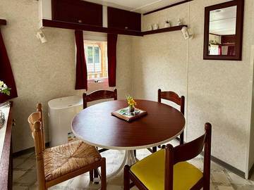 Camping pour 4 Personnes dans Arnac, Massif central, Photo 3