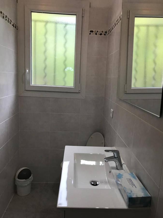 Location de vacances pour 6 personnes, avec piscine et jardin, animaux acceptés à Rousson - 2