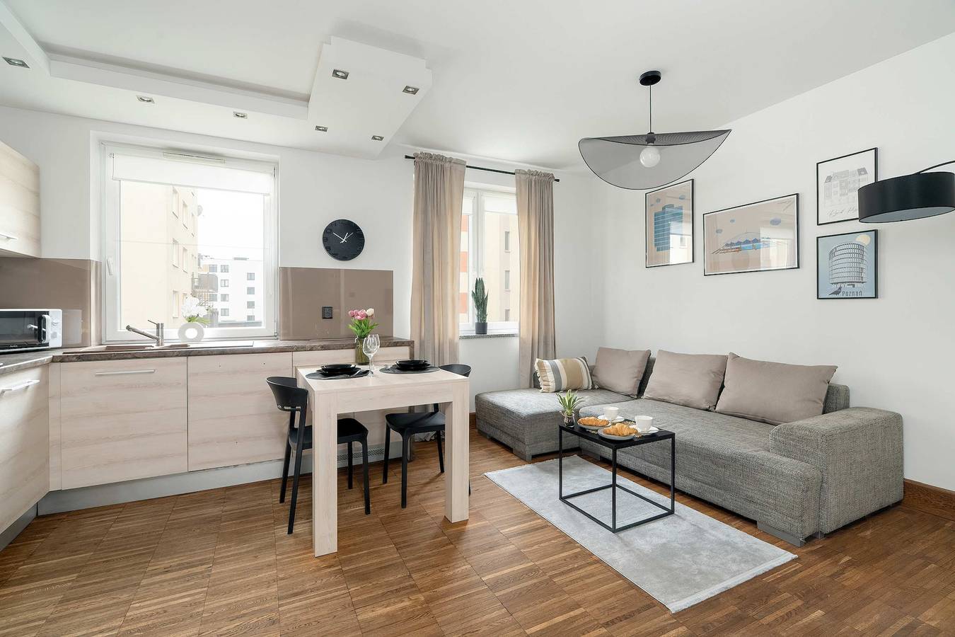 Ganze Wohnung, Modern Family Apartment | Parking | Balcony in Posen, Großpolen