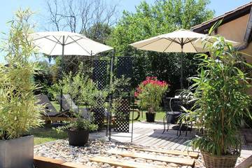 Gîte pour 4 personnes, avec terrasse et jardin à La Lande-de-Fronsac