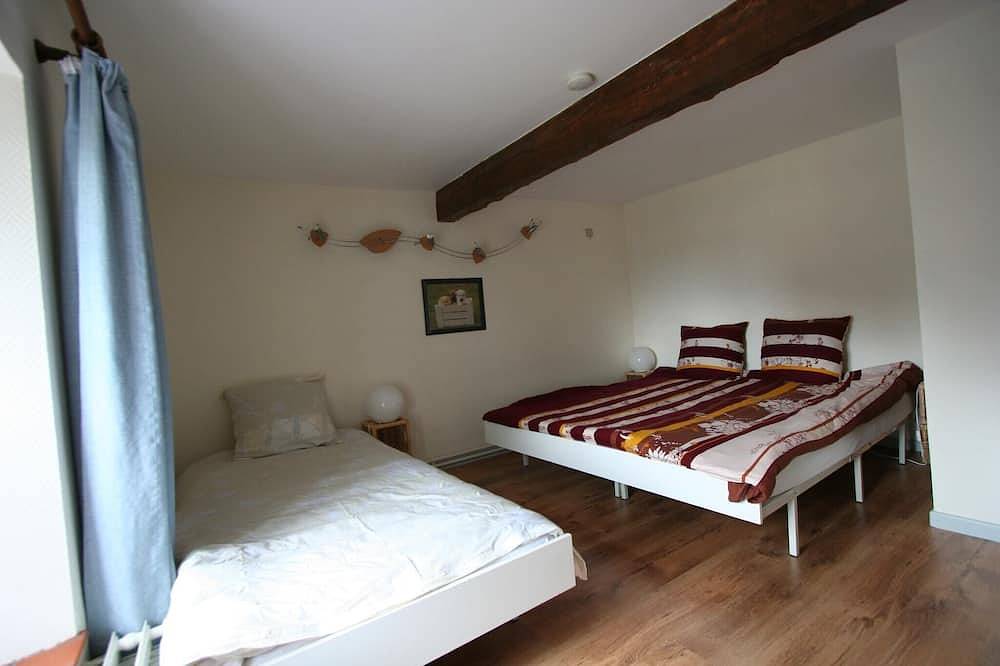 Winenne Huis met Hot Tub in Beauraing, Regio Namur