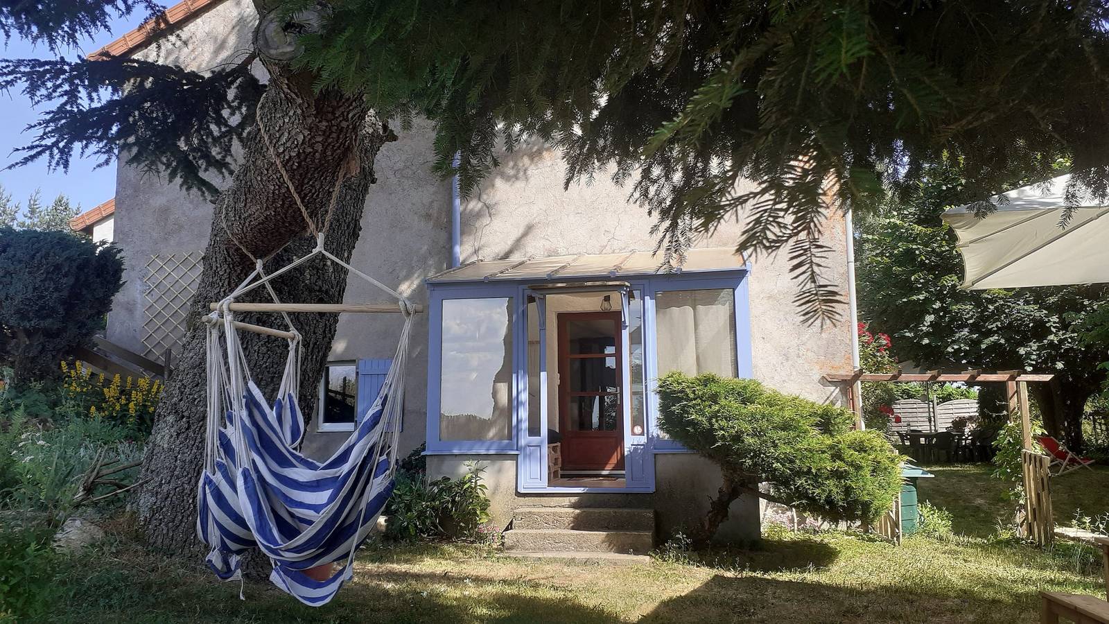 Appartement De Vacances pour 6 Personnes dans Lespéron, Ardèche