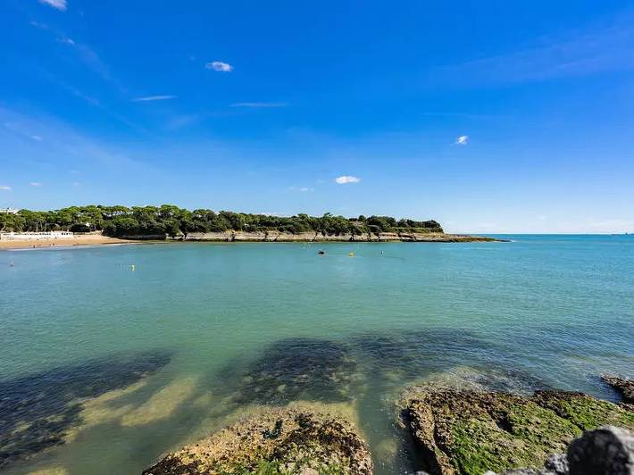 Villa pour 4 personnes, avec terrasse et piscine à Saint-Palais-sur-Mer