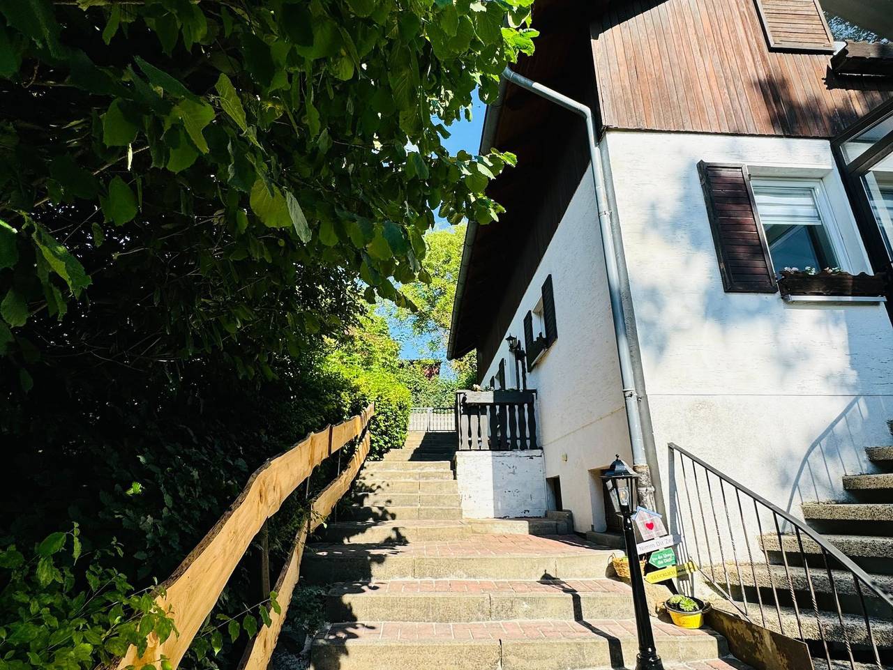 Ferienhaus Marienblick - Fh Marienblick, 8 Erw. +1K bis 2J., 2 Terassen+1Wintergarten, Hunde willkommen in Marienhagen, Vöhl