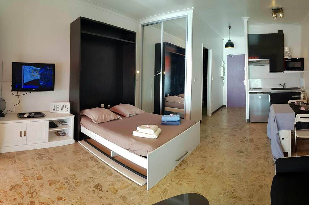 Apartamento entero, Estudio 2/4 costa de Ajaccio. in Ajaccio, Region de Ajaccio