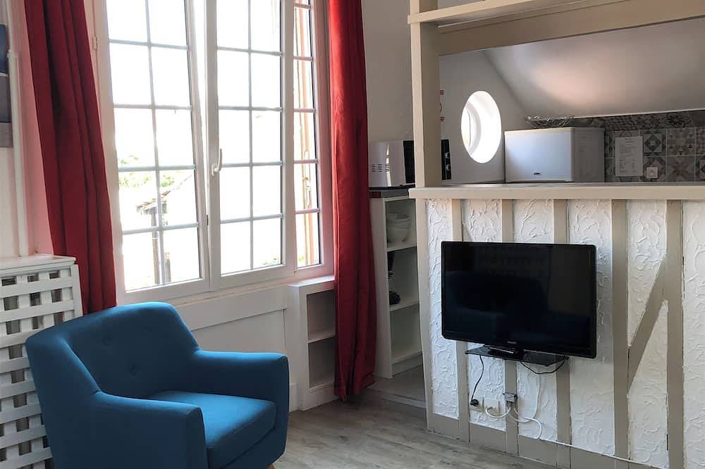 Ganze Wohnung, 55 M2 two-bedroom apartment in Villejuif, 6 minutes from the metro in Villejuif, Val-de-Marne
